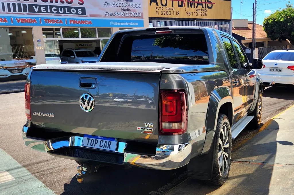 VOLKSWAGEN Amarok - Foto