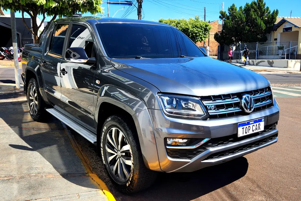 VOLKSWAGEN Amarok - Foto