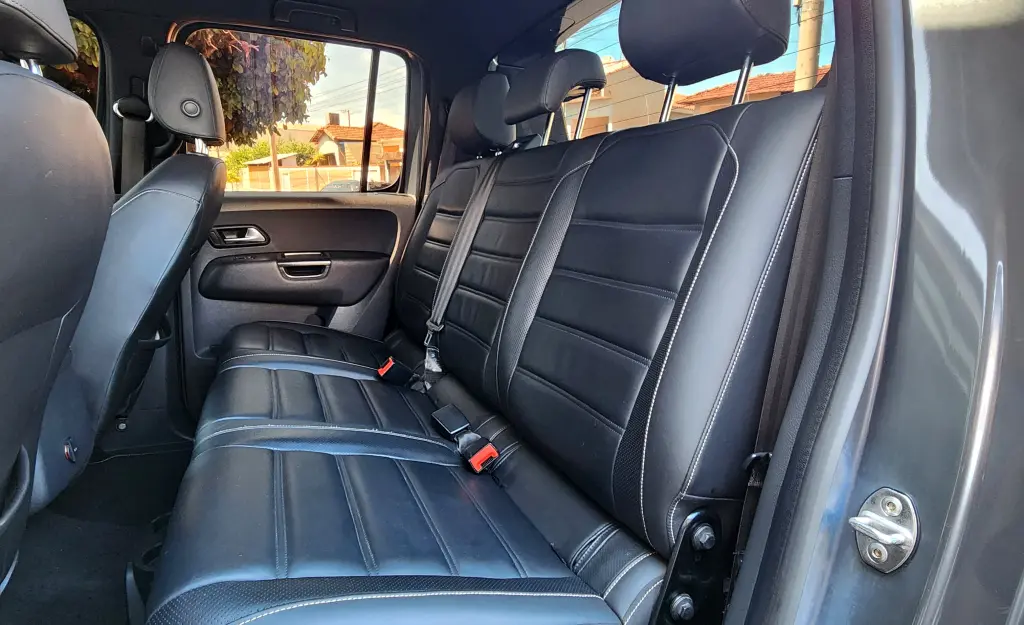 VOLKSWAGEN Amarok - Foto