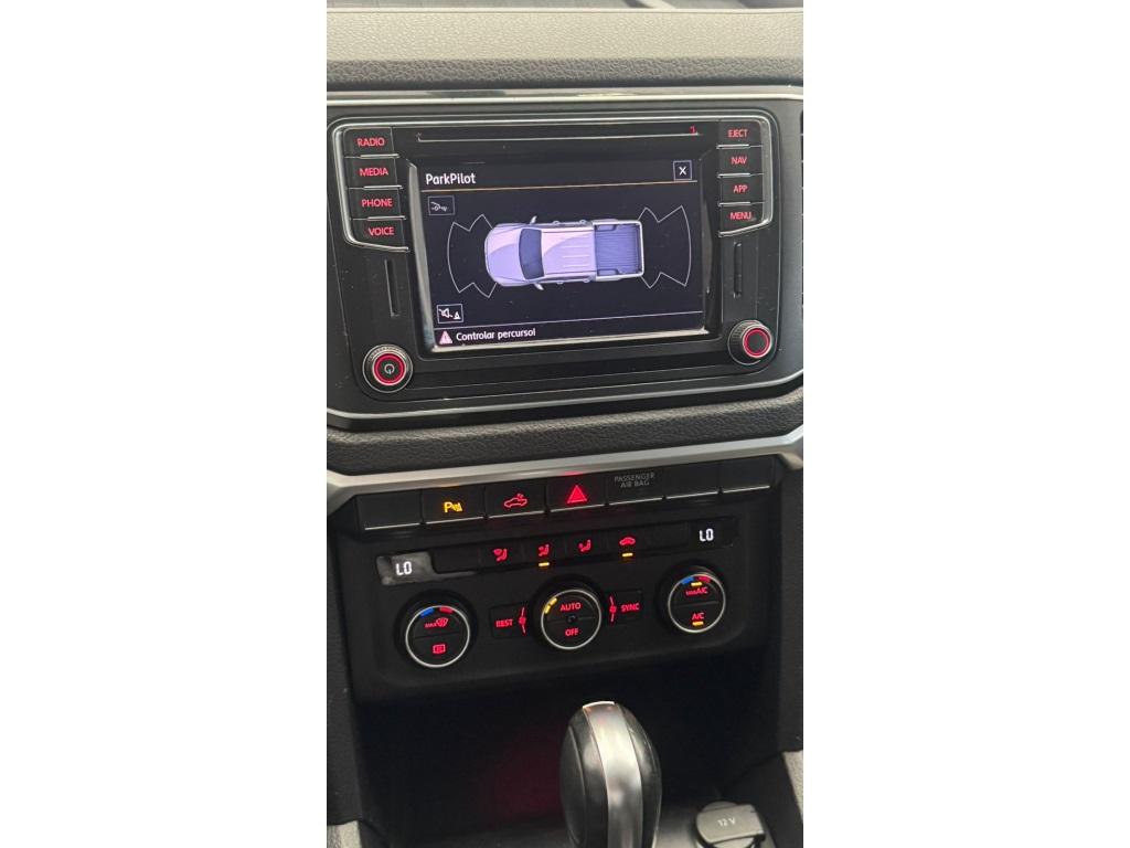 VOLKSWAGEN Amarok - Foto