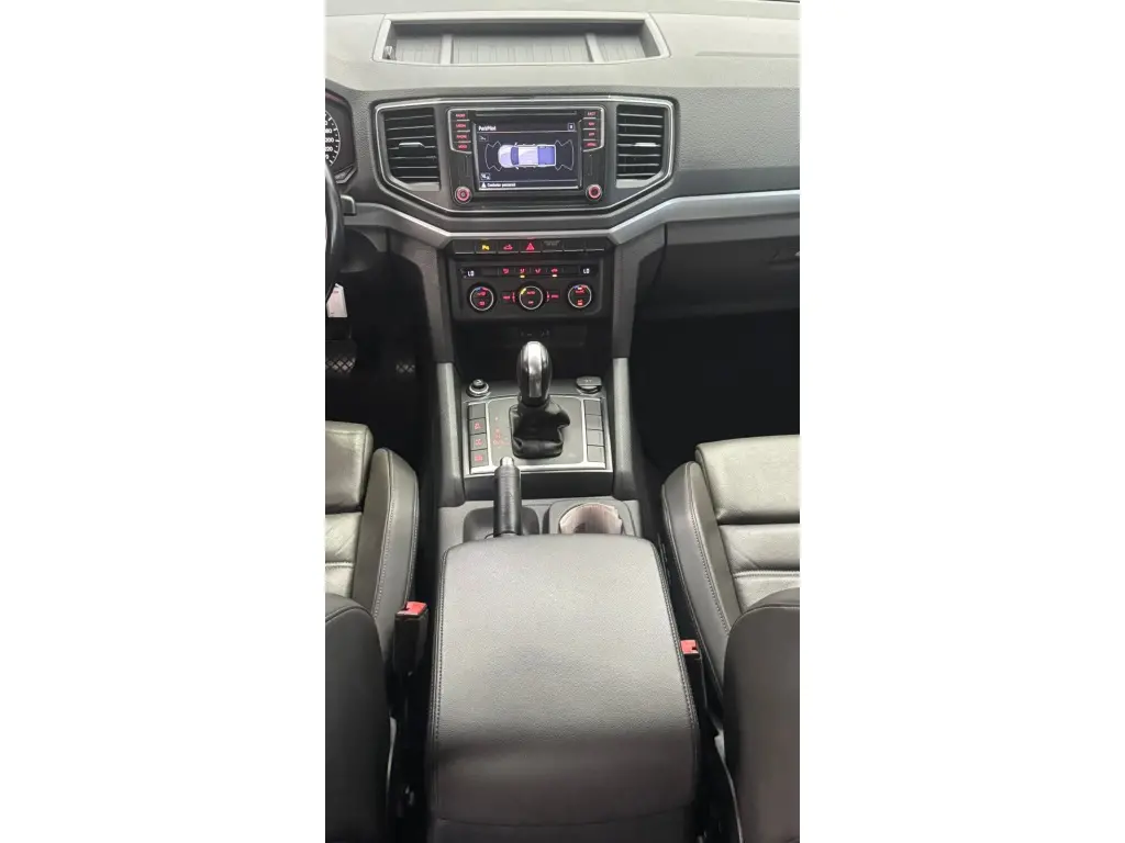 VOLKSWAGEN Amarok - Foto