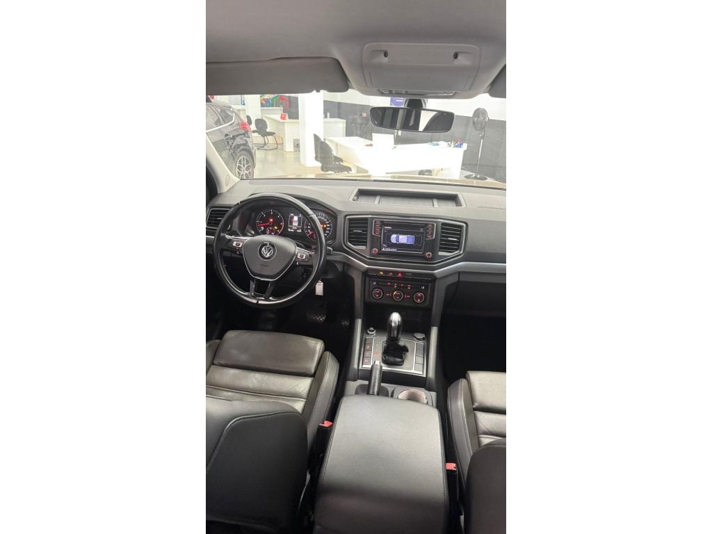 VOLKSWAGEN Amarok - Foto