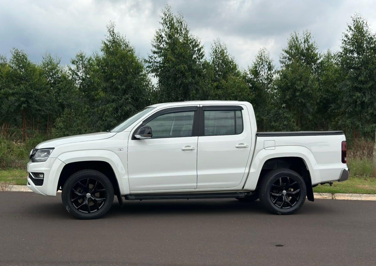 VOLKSWAGEN Amarok