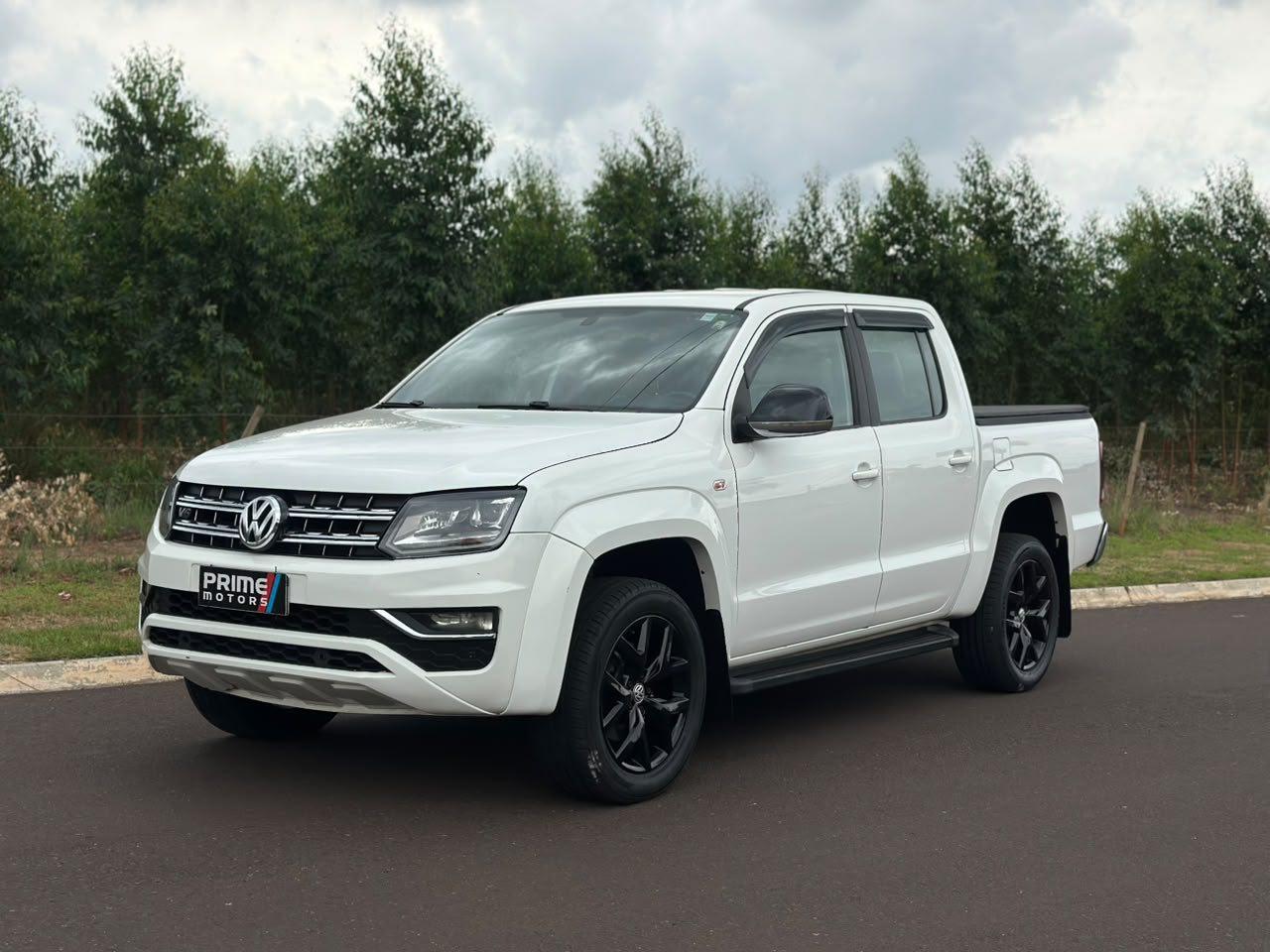 VOLKSWAGEN Amarok