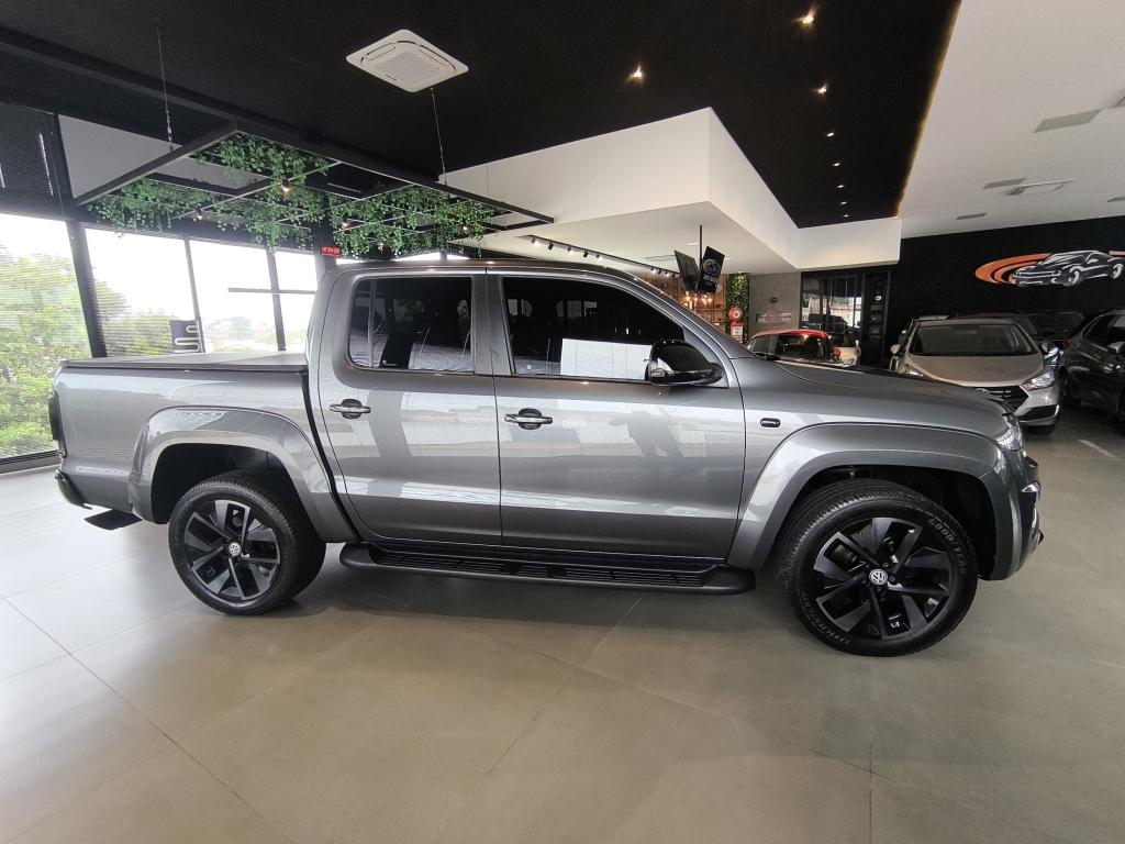 VOLKSWAGEN Amarok - Foto