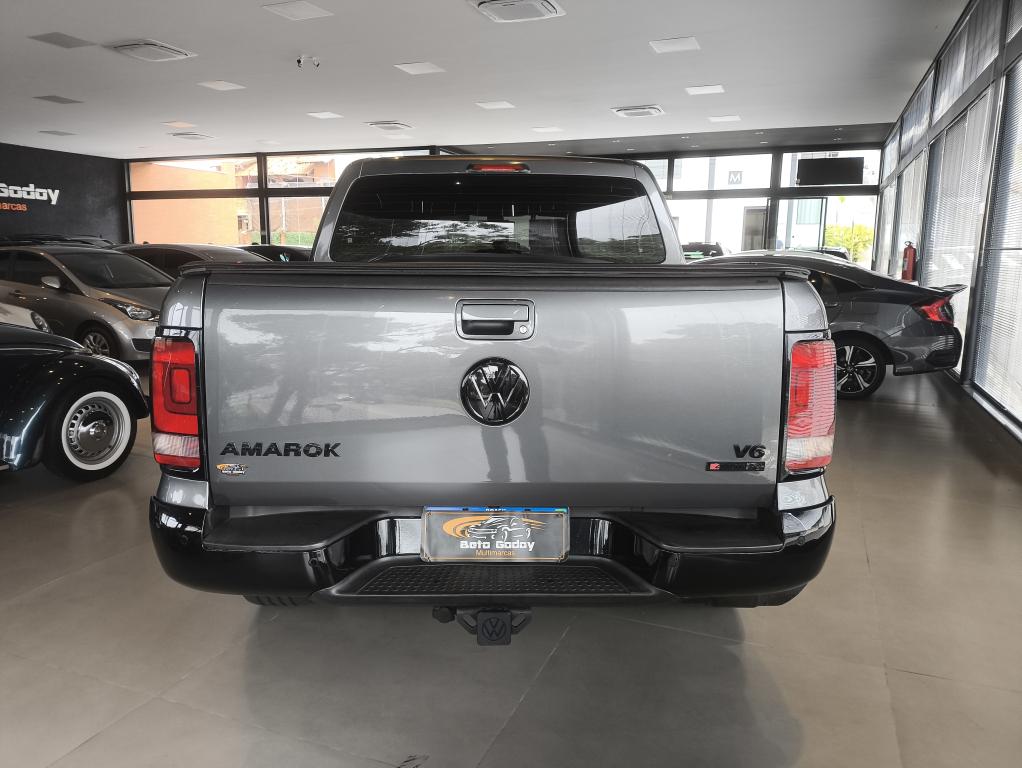 VOLKSWAGEN Amarok - Foto
