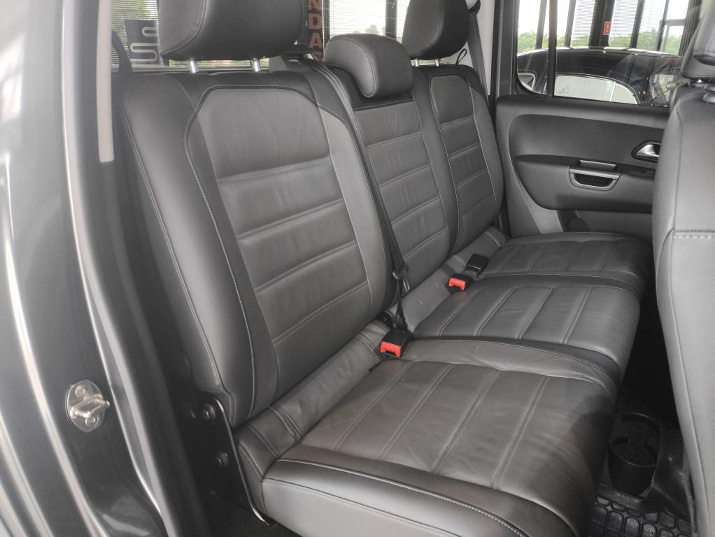 VOLKSWAGEN Amarok - Foto