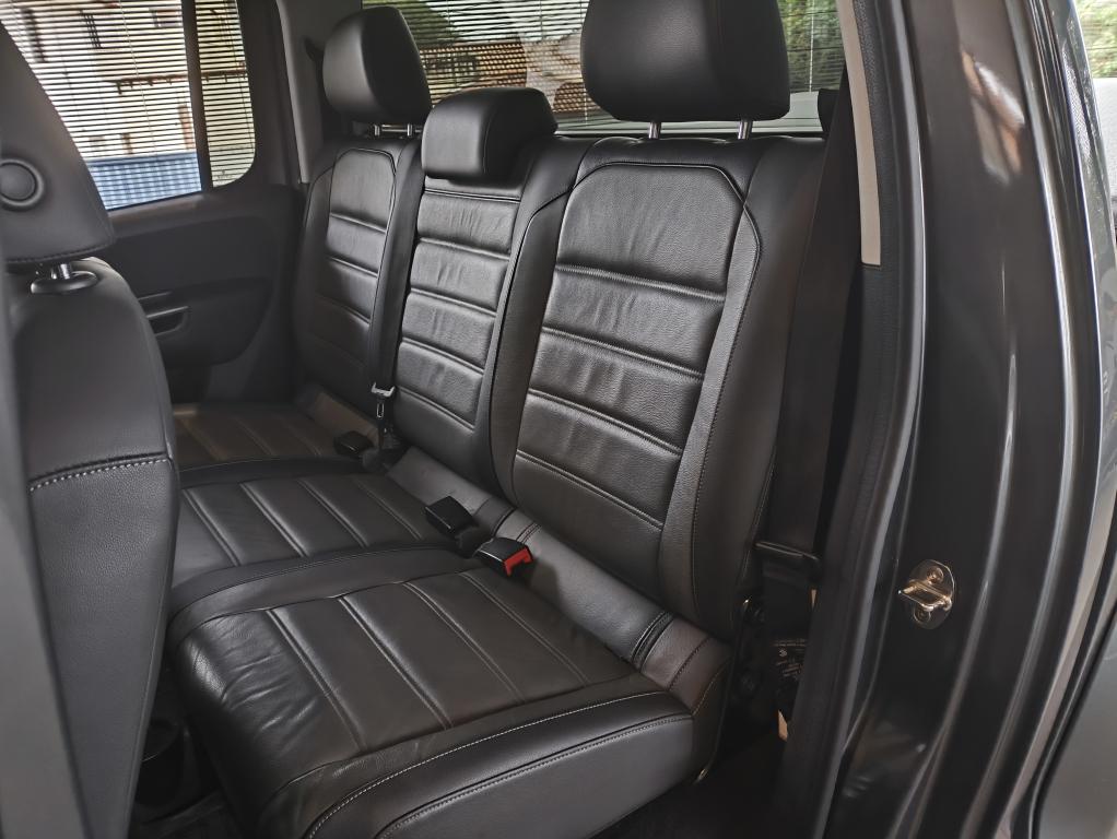 VOLKSWAGEN Amarok - Foto