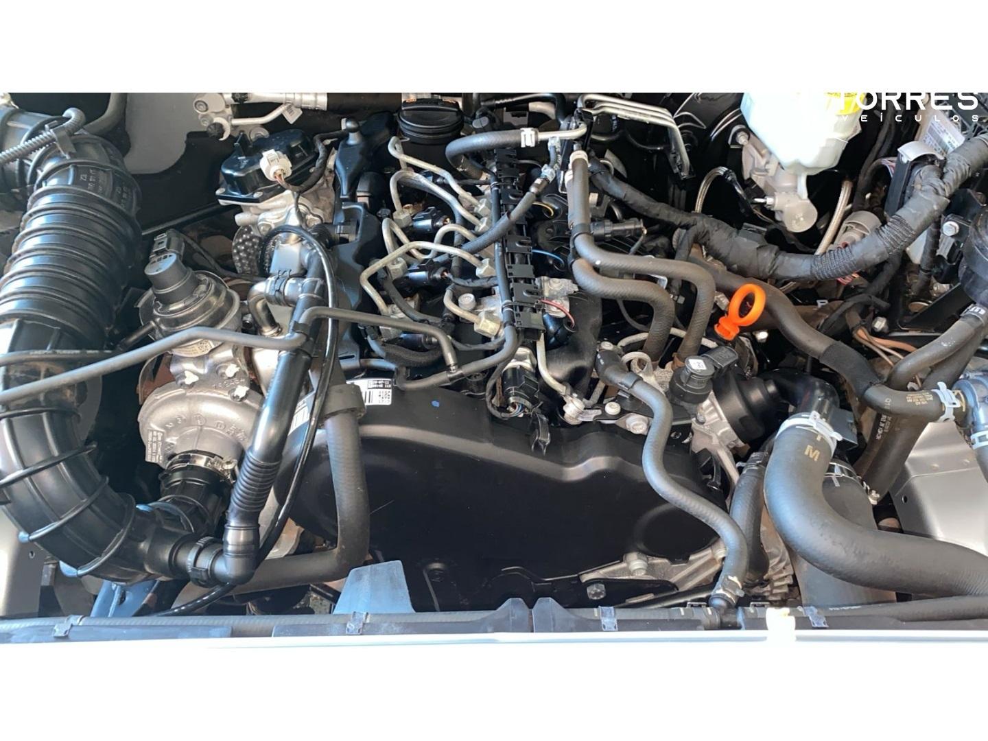 VOLKSWAGEN Amarok - Foto