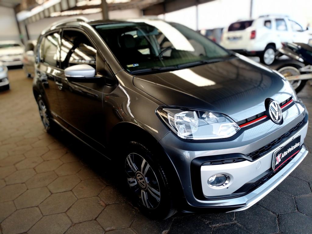 VOLKSWAGEN Cross UP - Foto