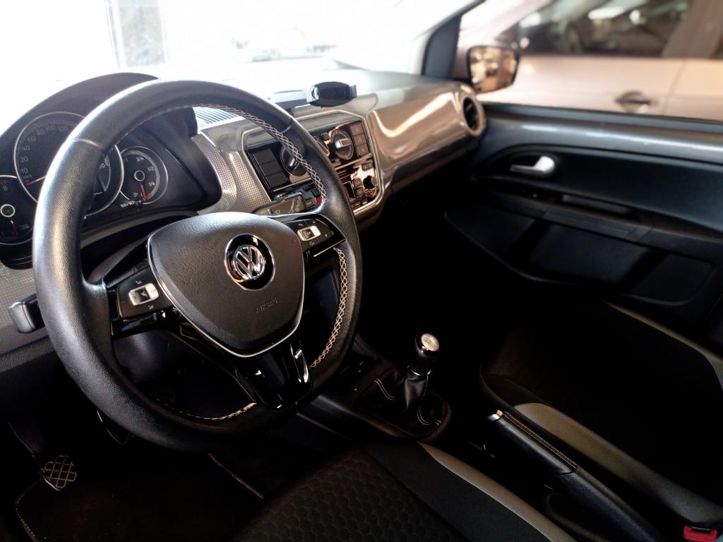 VOLKSWAGEN Cross UP - Foto