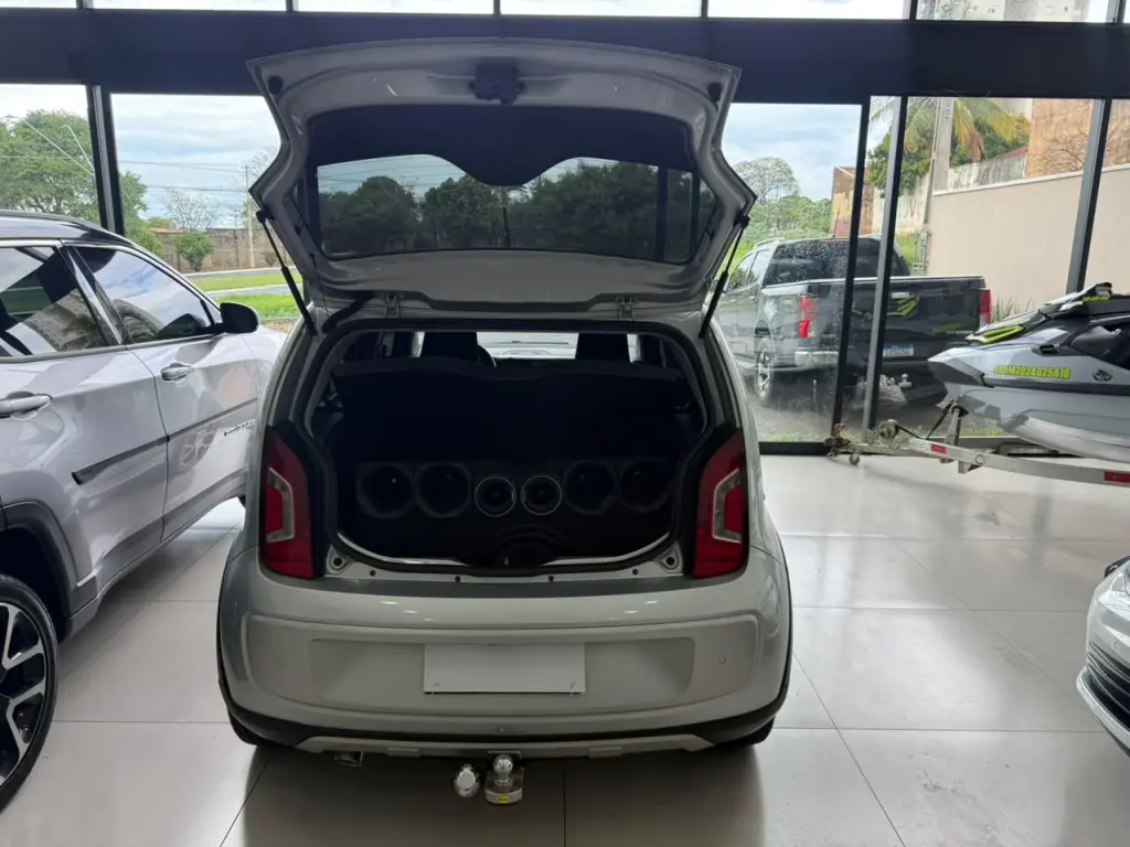 VOLKSWAGEN Cross UP - Foto