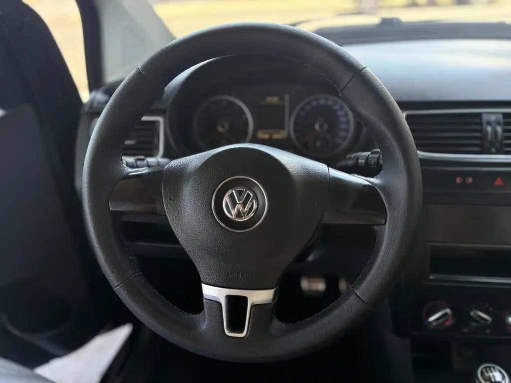 VOLKSWAGEN Crossfox - Foto