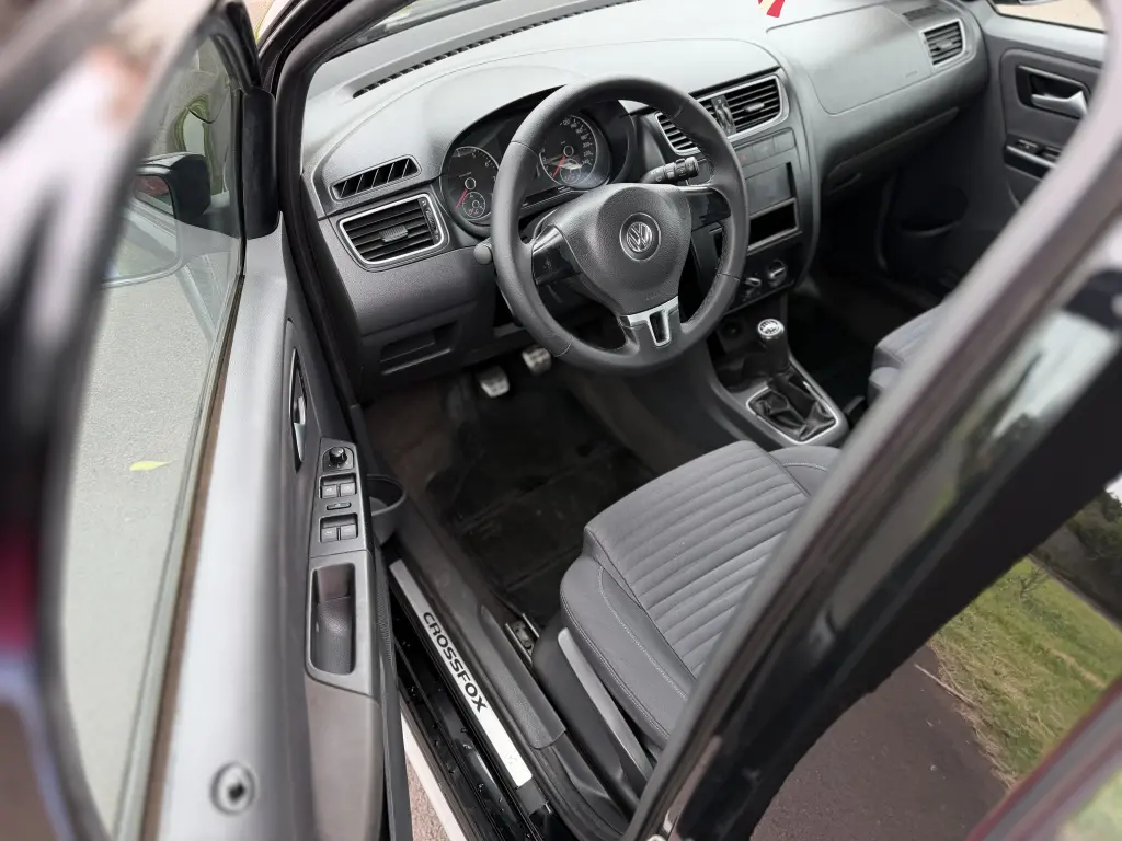 VOLKSWAGEN Crossfox - Foto