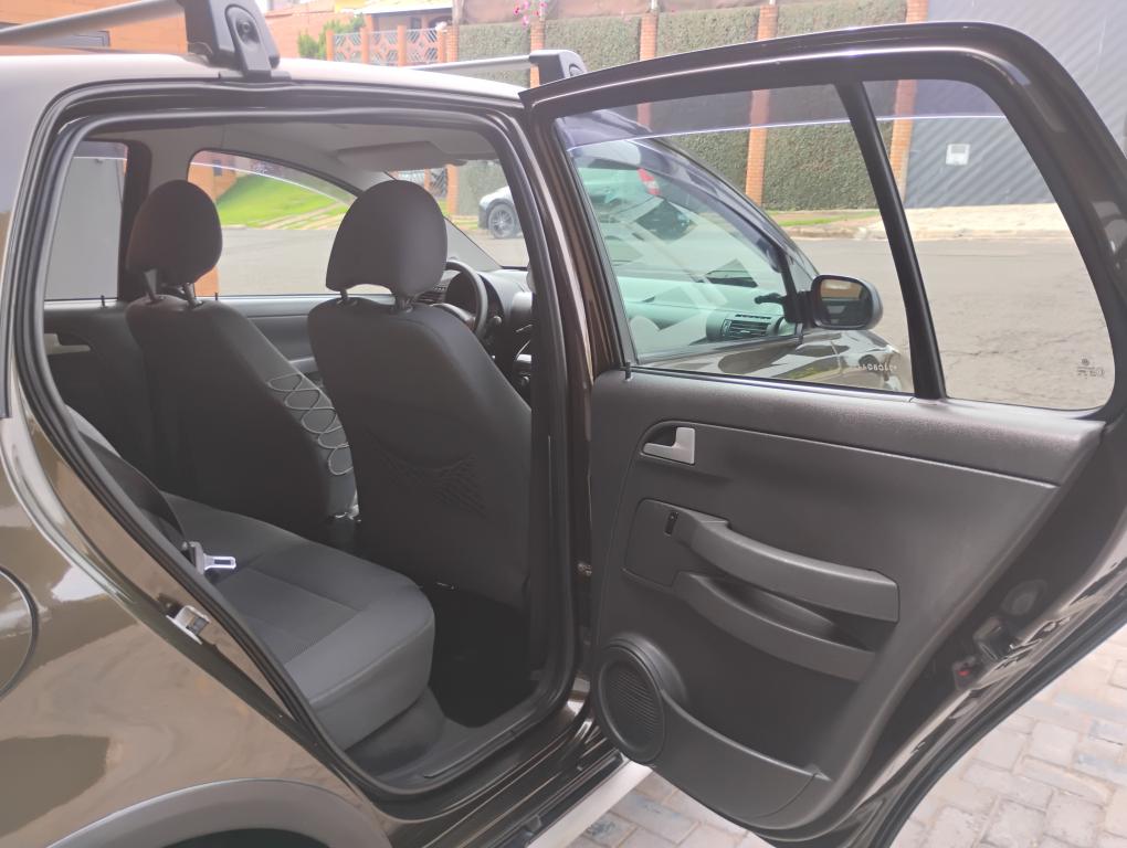 VOLKSWAGEN Crossfox - Foto