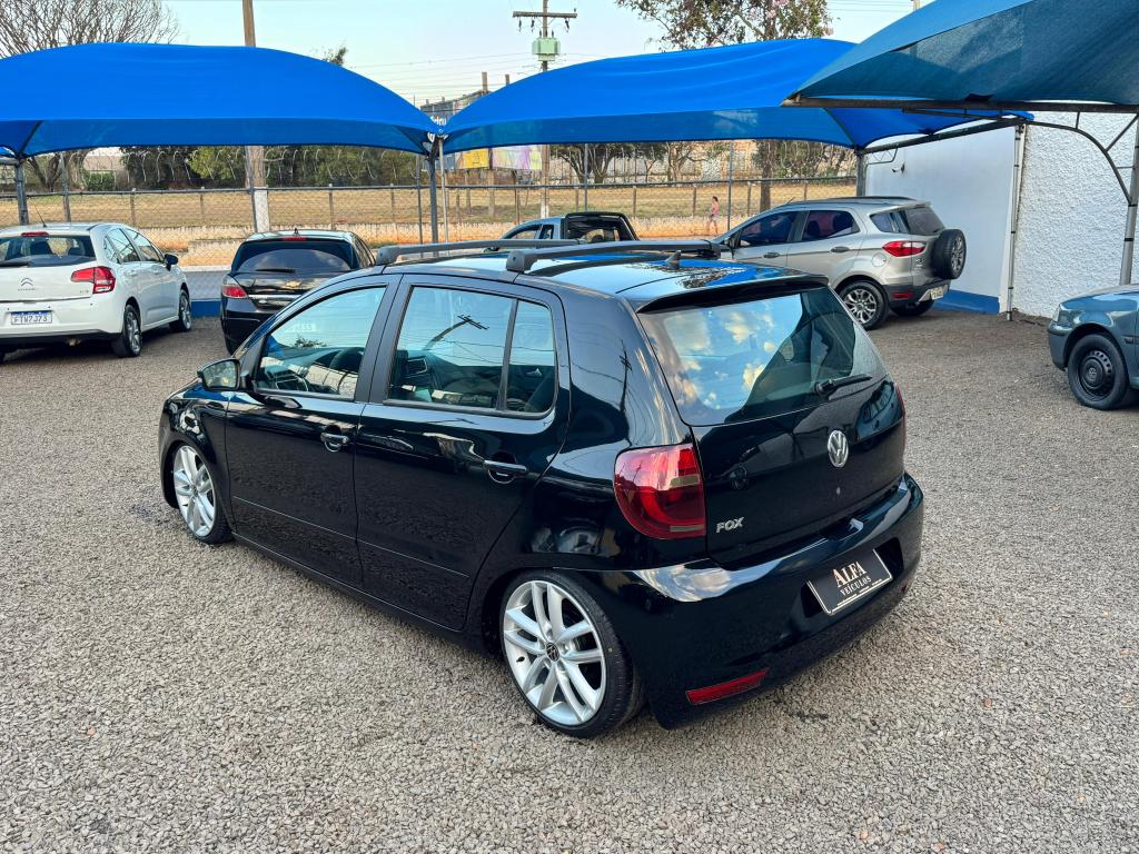VOLKSWAGEN Fox - Foto