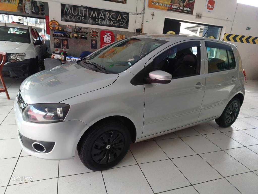 VOLKSWAGEN Fox - Foto
