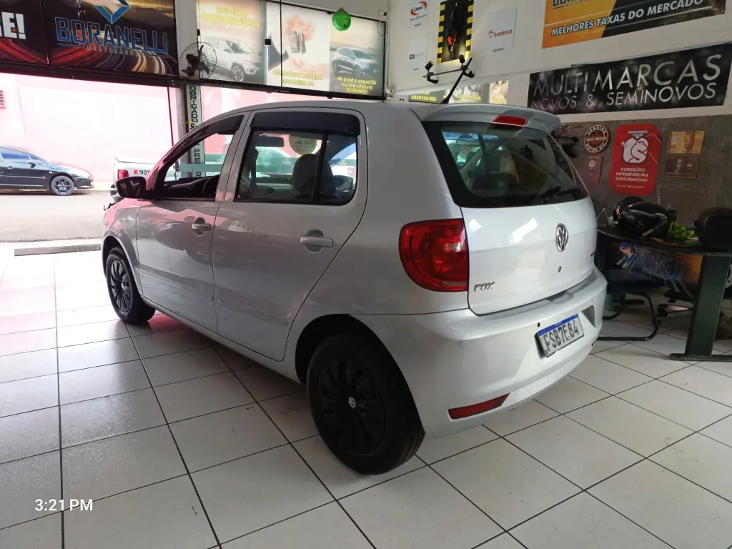 VOLKSWAGEN Fox - Foto