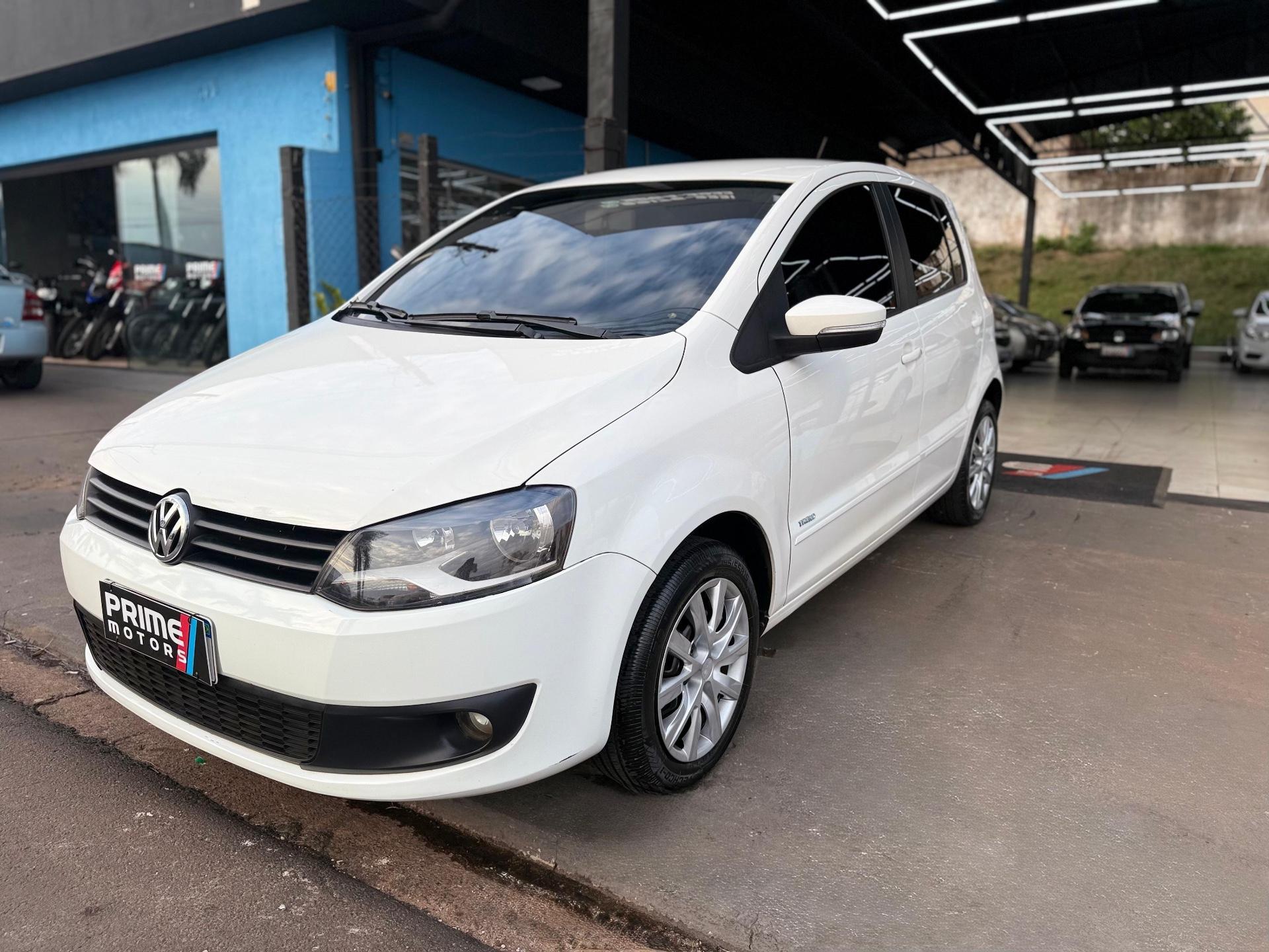 VOLKSWAGEN Fox - Foto