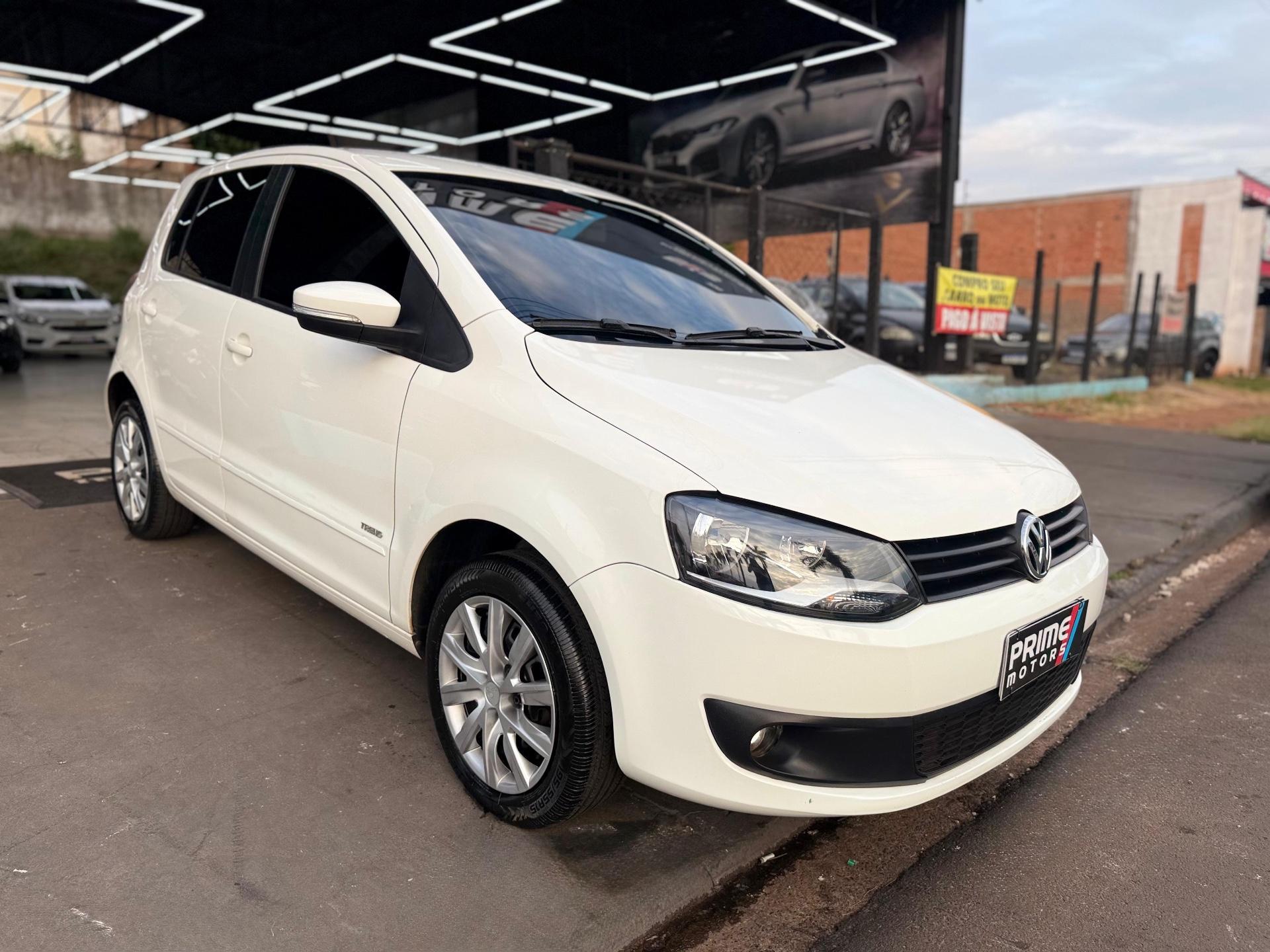 VOLKSWAGEN Fox - Foto