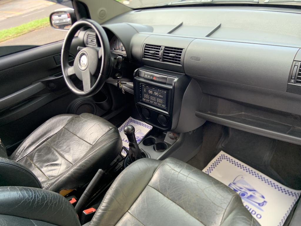 VOLKSWAGEN Fox - Foto