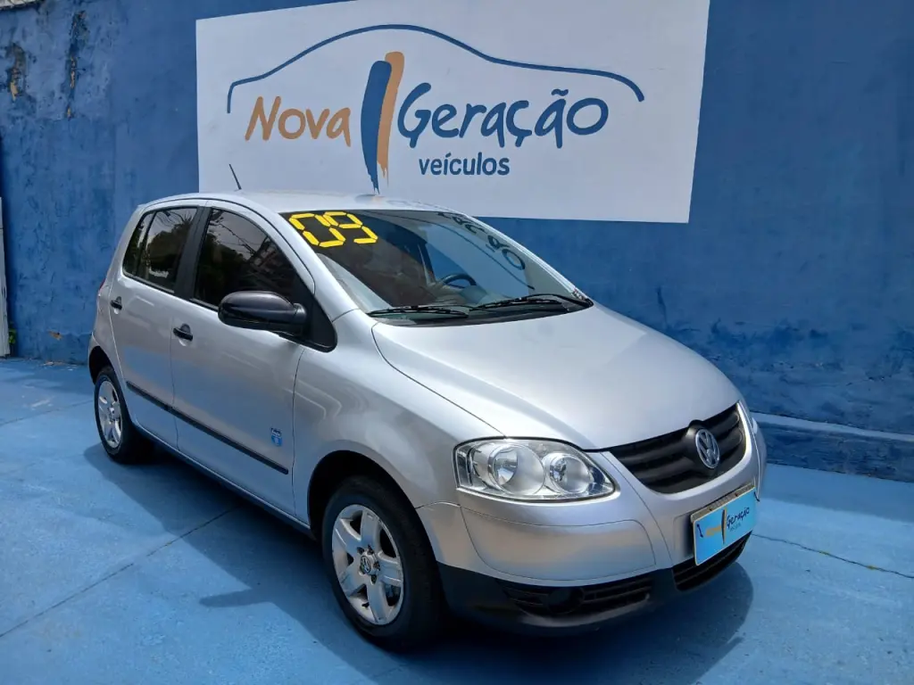 VOLKSWAGEN Fox - Foto