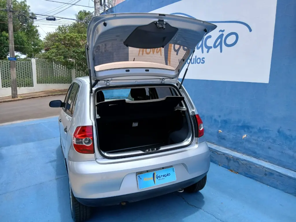 VOLKSWAGEN Fox - Foto