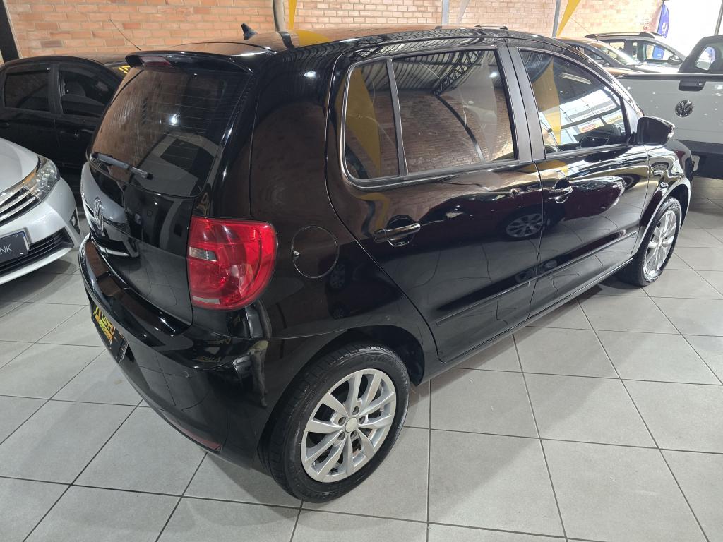 VOLKSWAGEN Fox - Foto