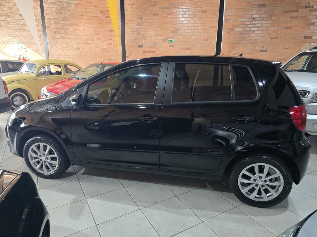 VOLKSWAGEN Fox - Foto