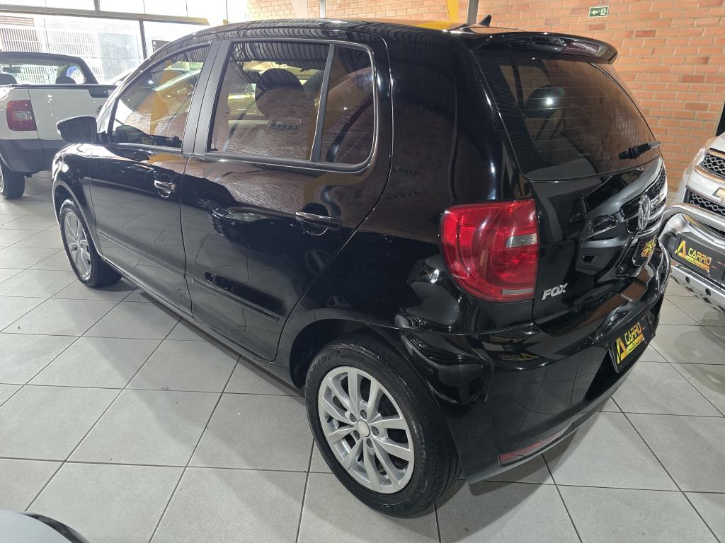 VOLKSWAGEN Fox - Foto