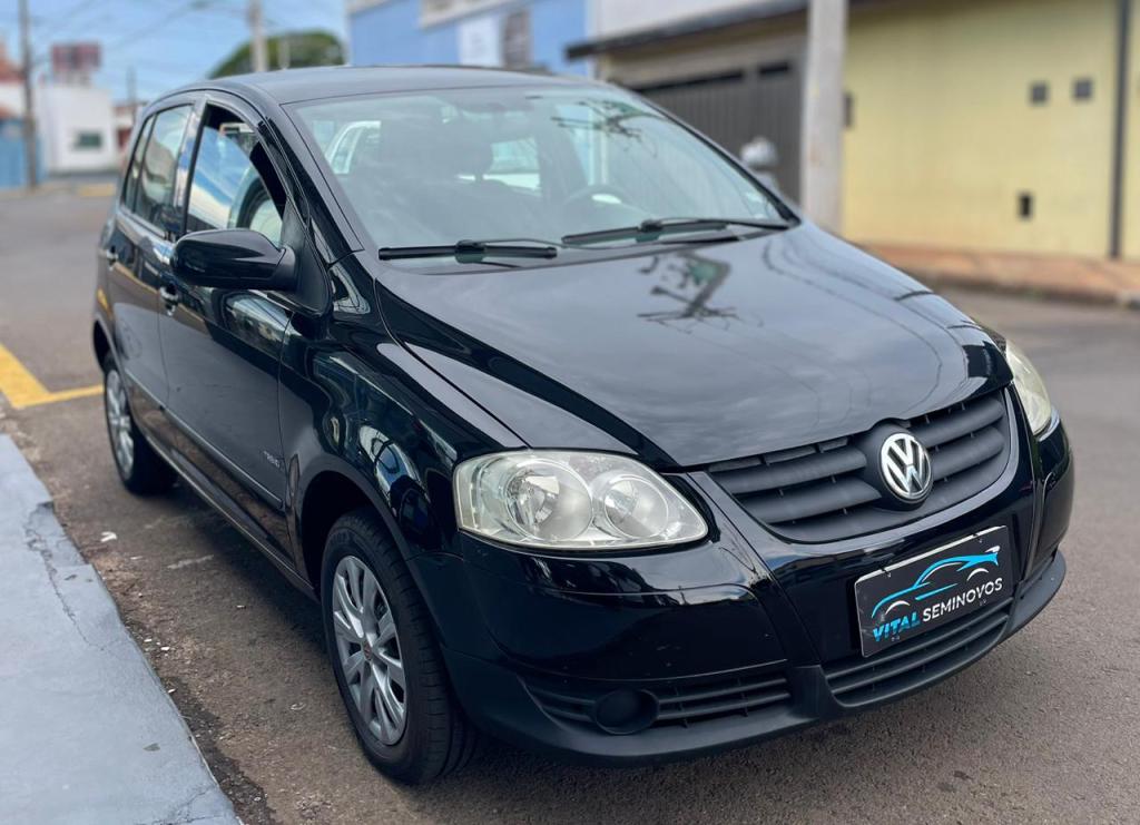 VOLKSWAGEN Fox - Foto
