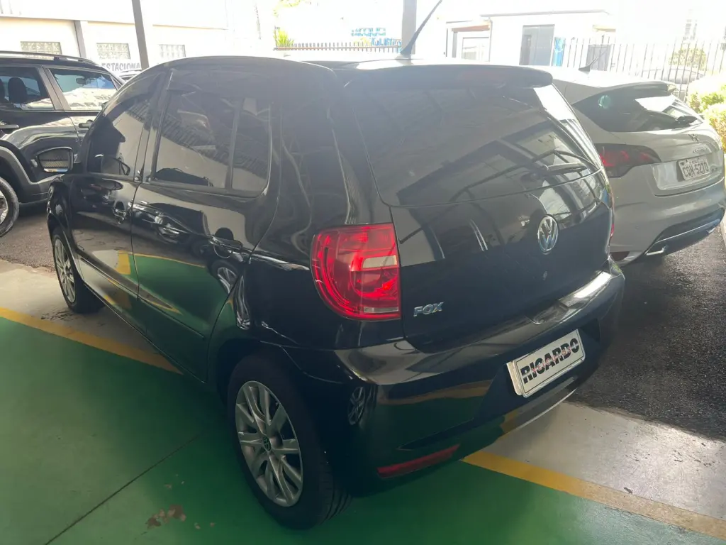 VOLKSWAGEN Fox - Foto