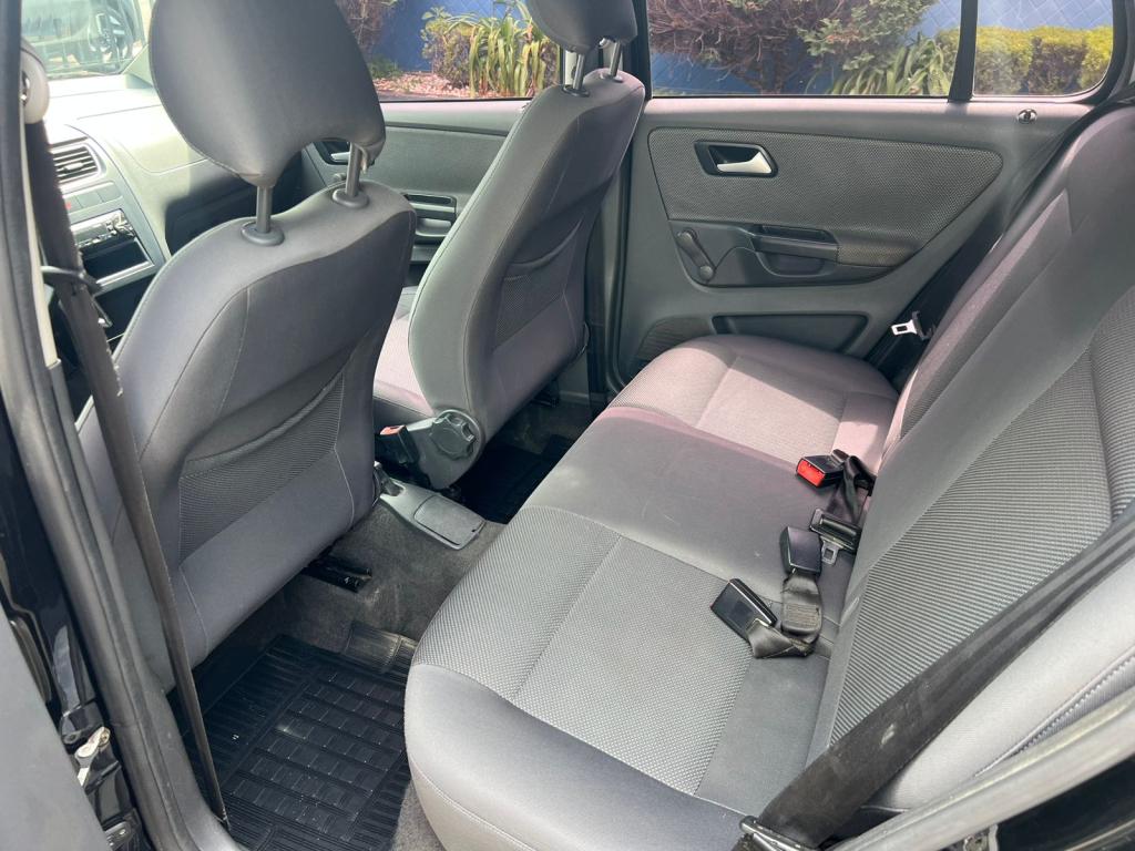 VOLKSWAGEN Fox - Foto