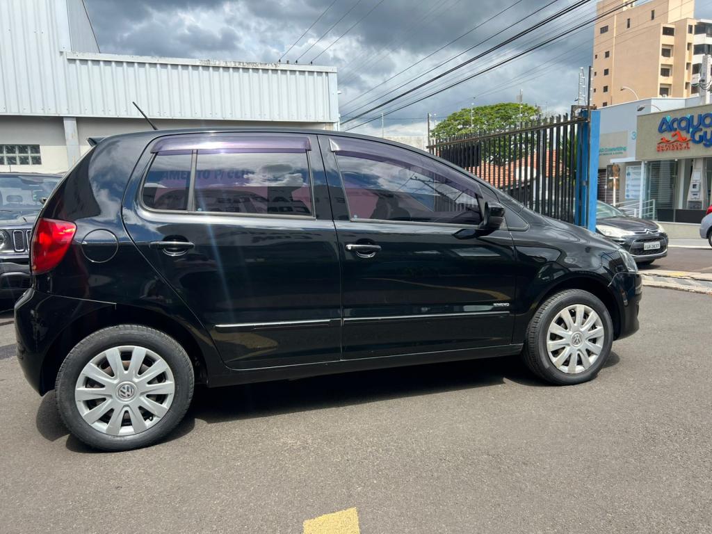 VOLKSWAGEN Fox - Foto