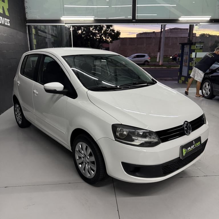 VOLKSWAGEN Fox - Foto