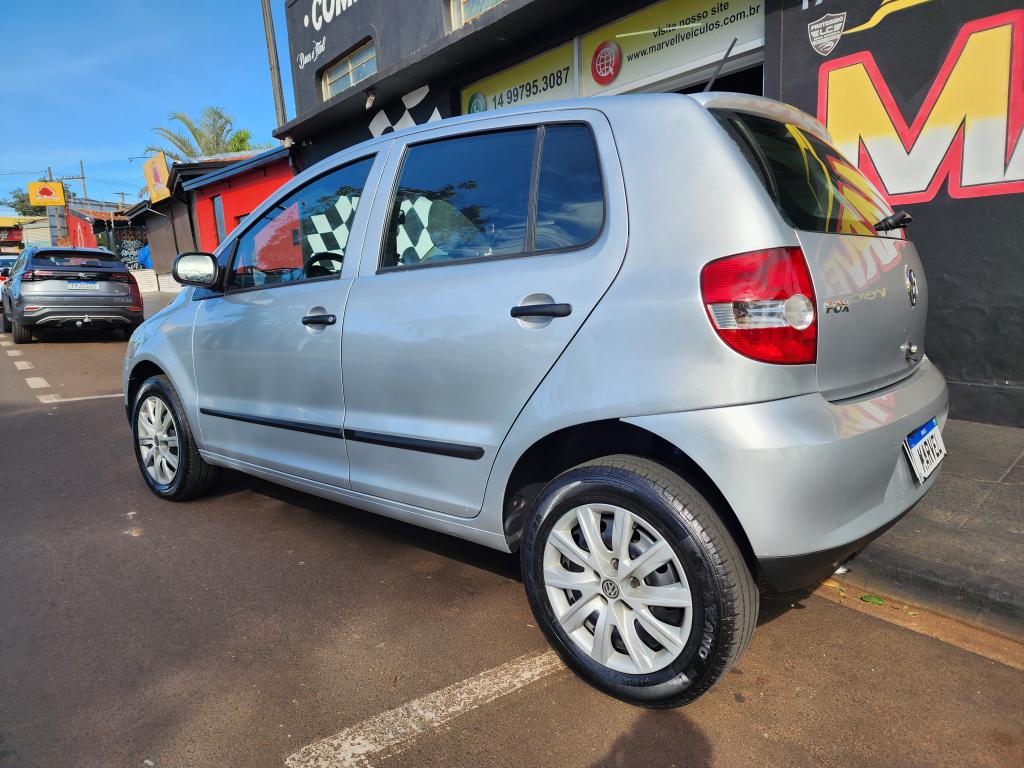 VOLKSWAGEN Fox - Foto