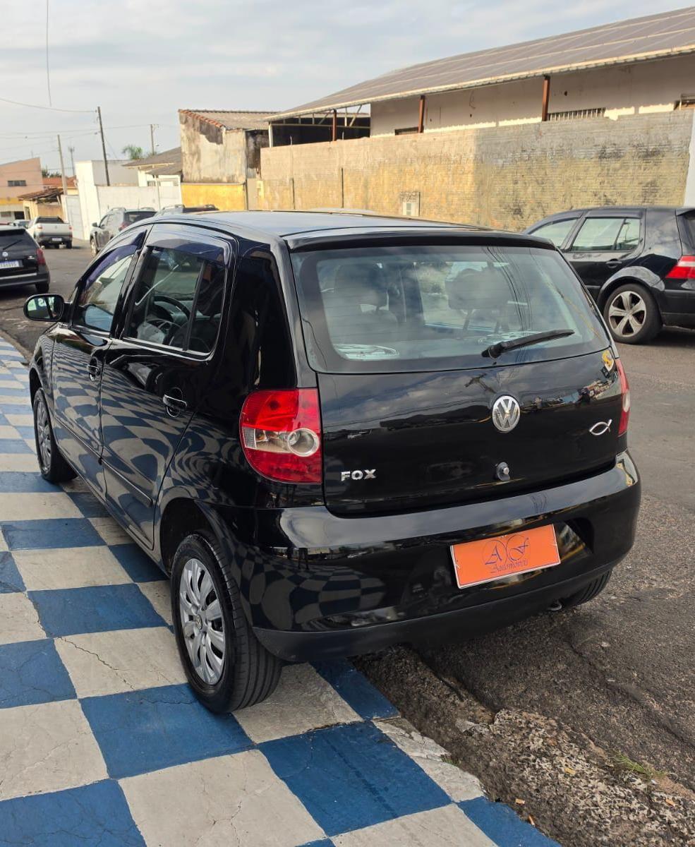 VOLKSWAGEN Fox - Foto