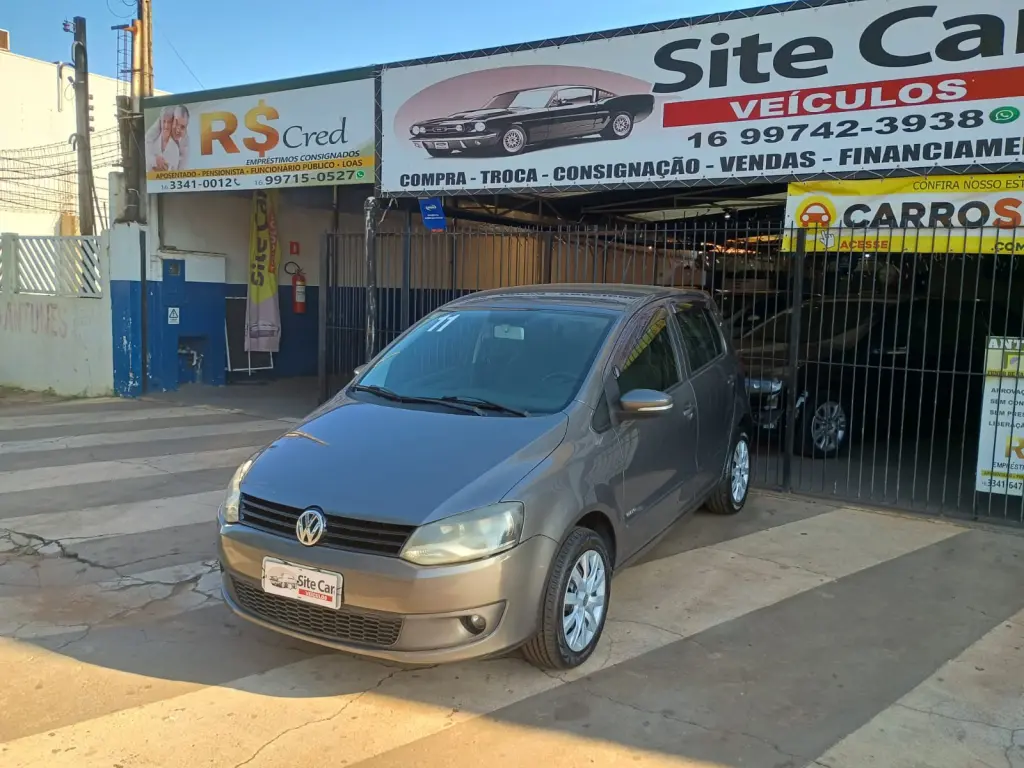 VOLKSWAGEN Fox