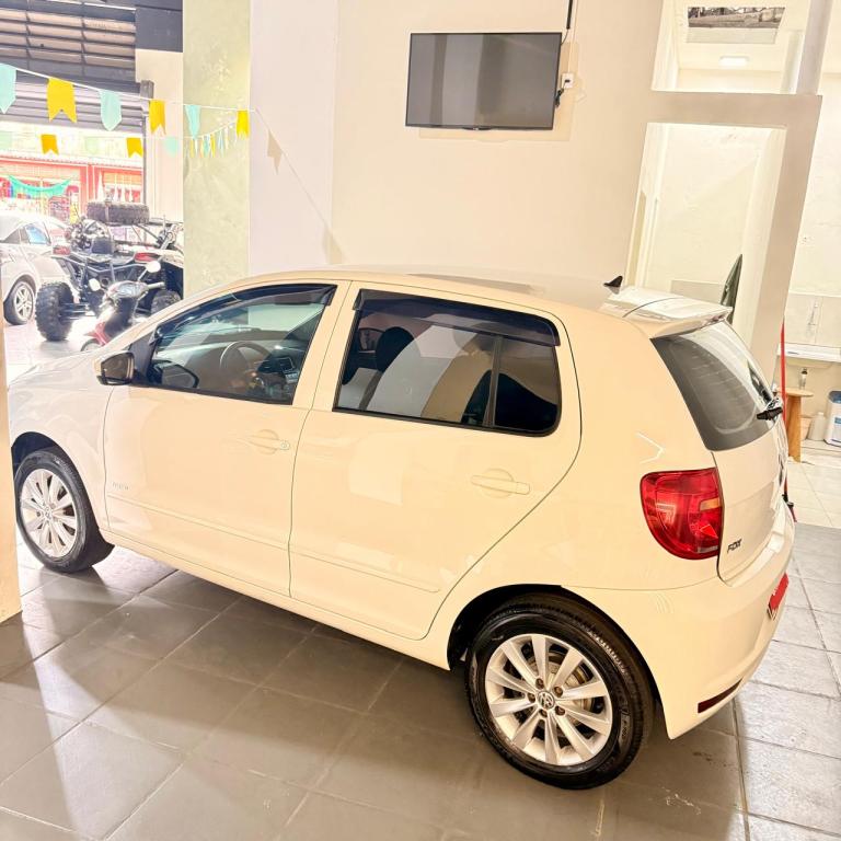 VOLKSWAGEN Fox - Foto