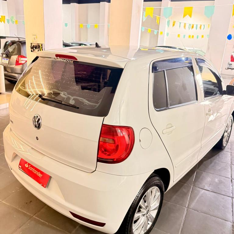 VOLKSWAGEN Fox - Foto