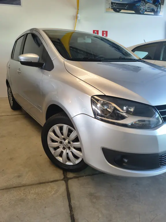 VOLKSWAGEN Fox - Foto