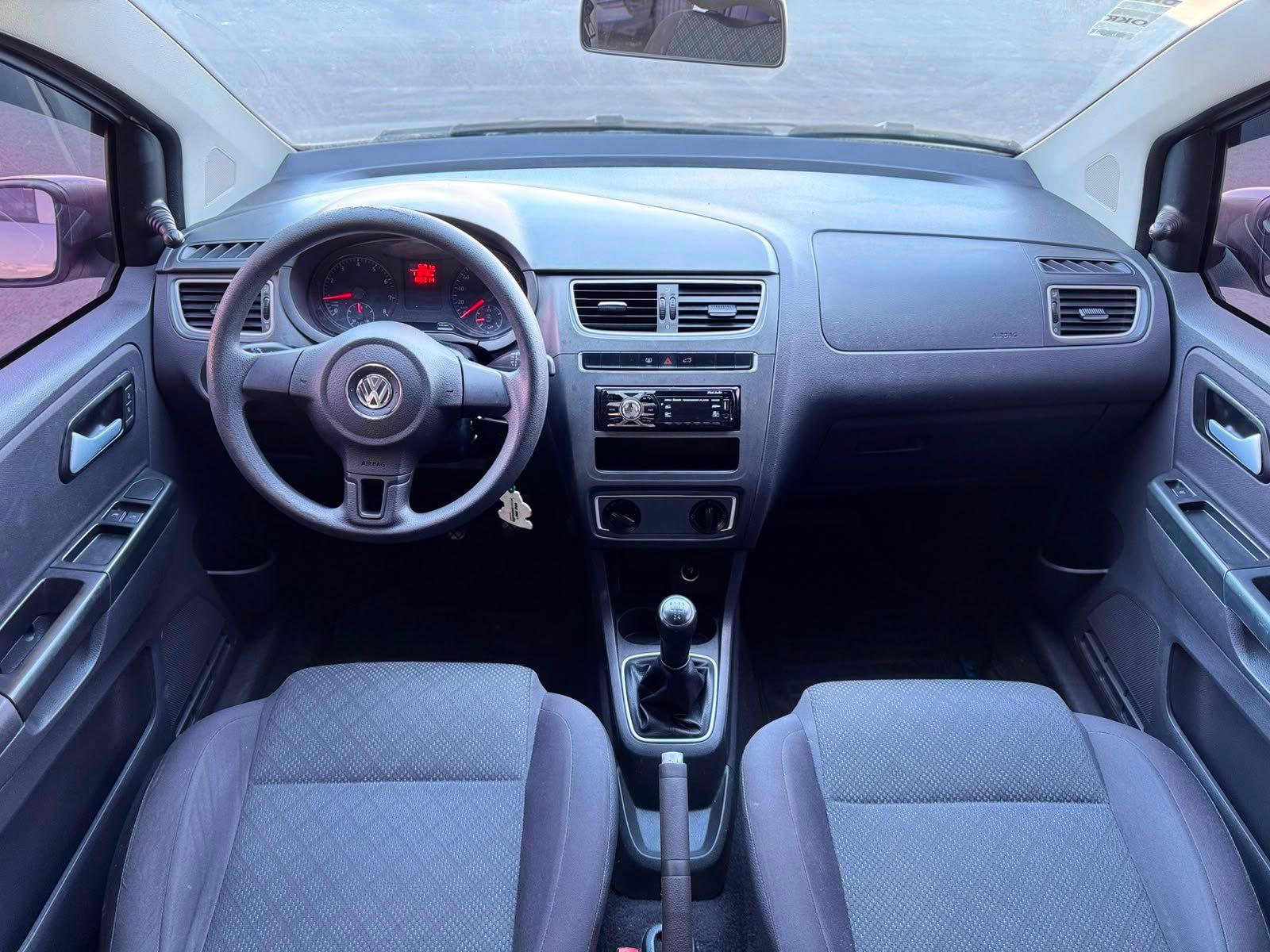 VOLKSWAGEN Fox - Foto