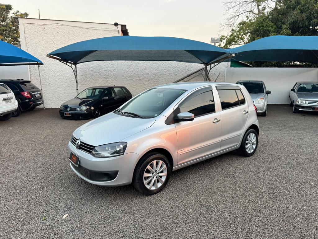 VOLKSWAGEN Fox - Foto
