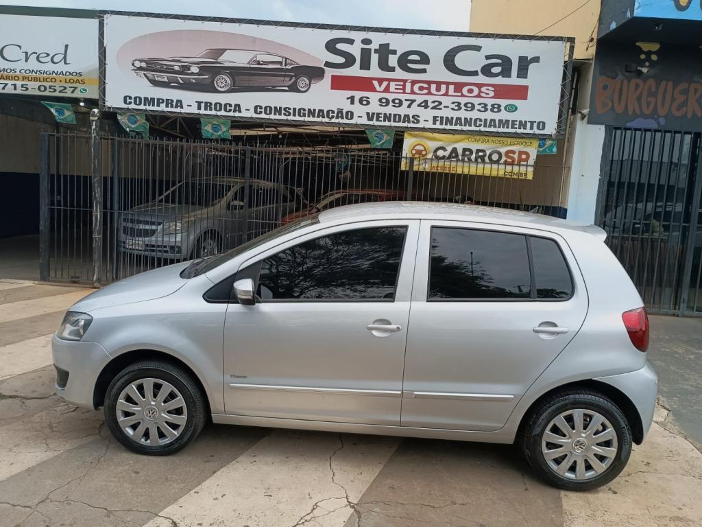 VOLKSWAGEN Fox - Foto