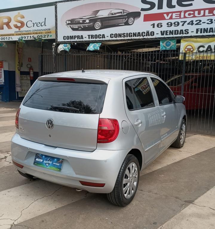 VOLKSWAGEN Fox - Foto