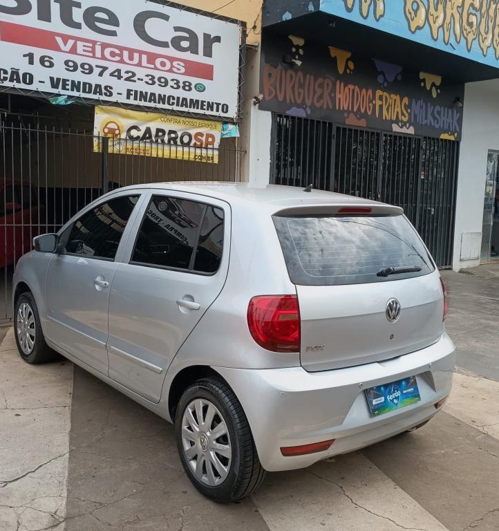 VOLKSWAGEN Fox - Foto
