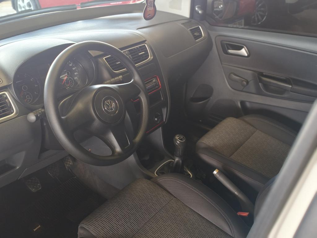 VOLKSWAGEN Fox - Foto