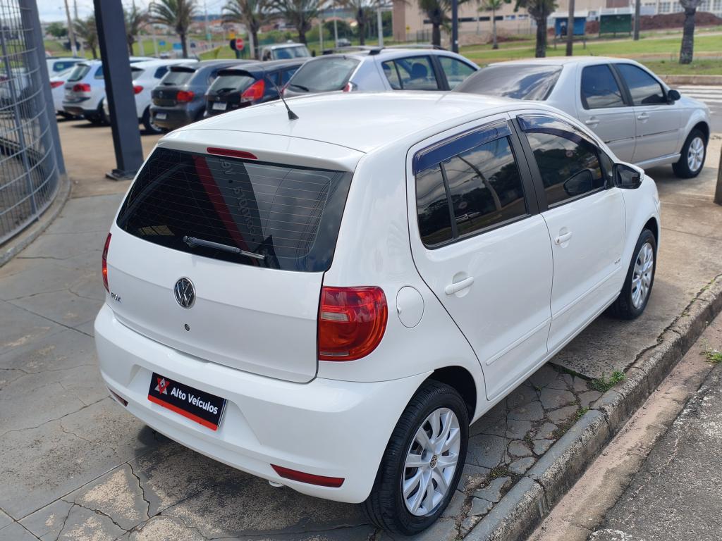 VOLKSWAGEN Fox - Foto