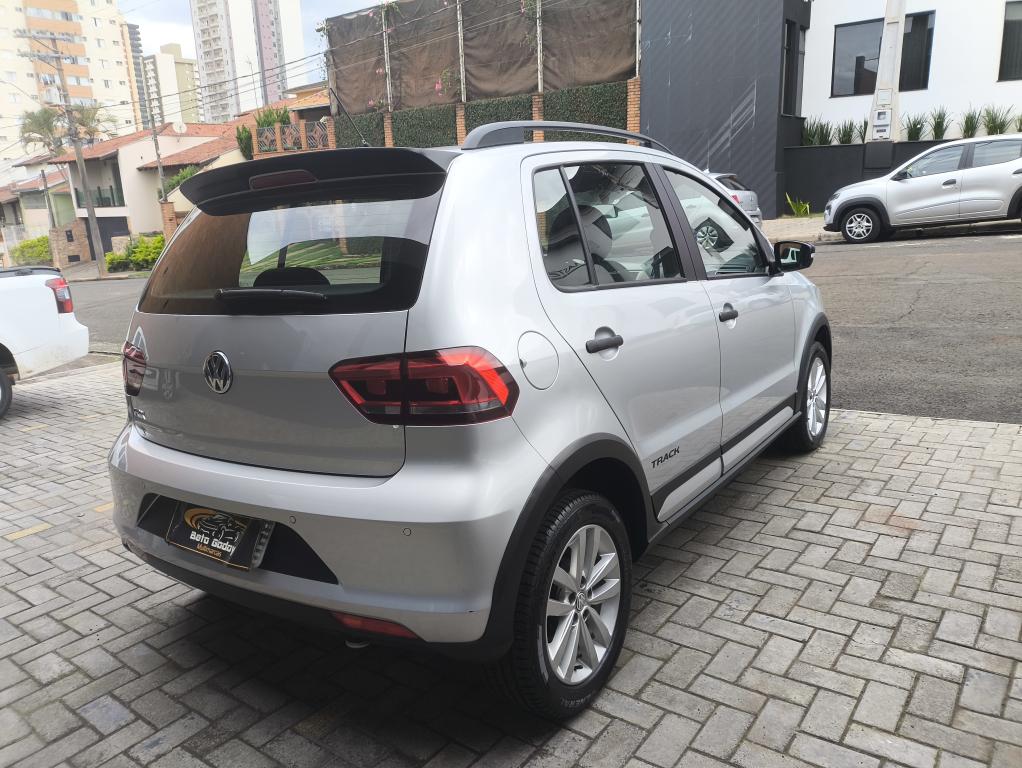 VOLKSWAGEN Fox - Foto