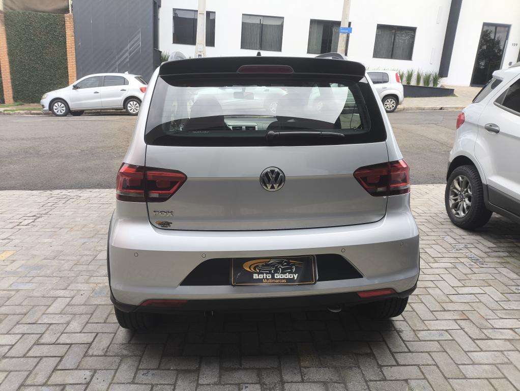 VOLKSWAGEN Fox - Foto
